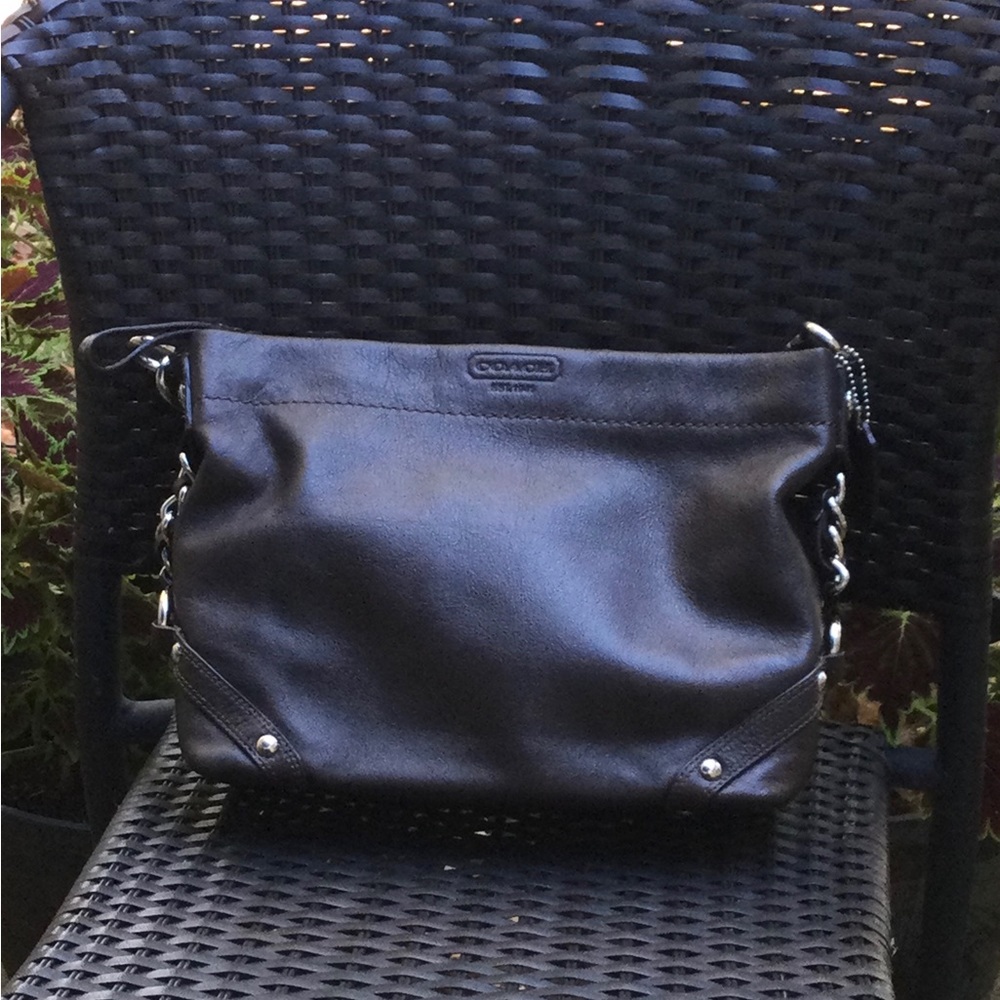 NWT COACH brown buttery leather handbag with gorgeous silky lining. Very classy!